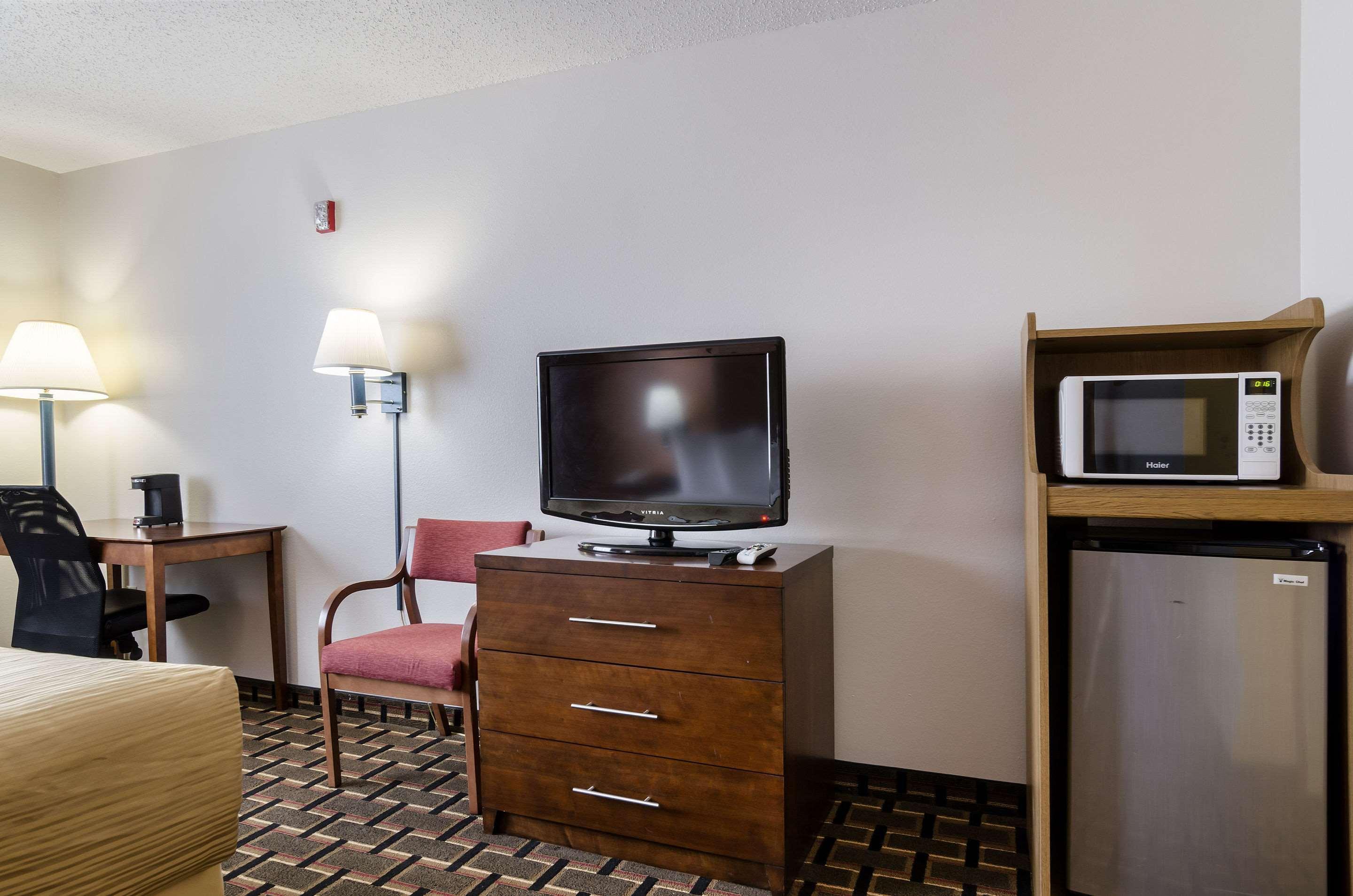 Quality Inn Osceola Exterior photo
