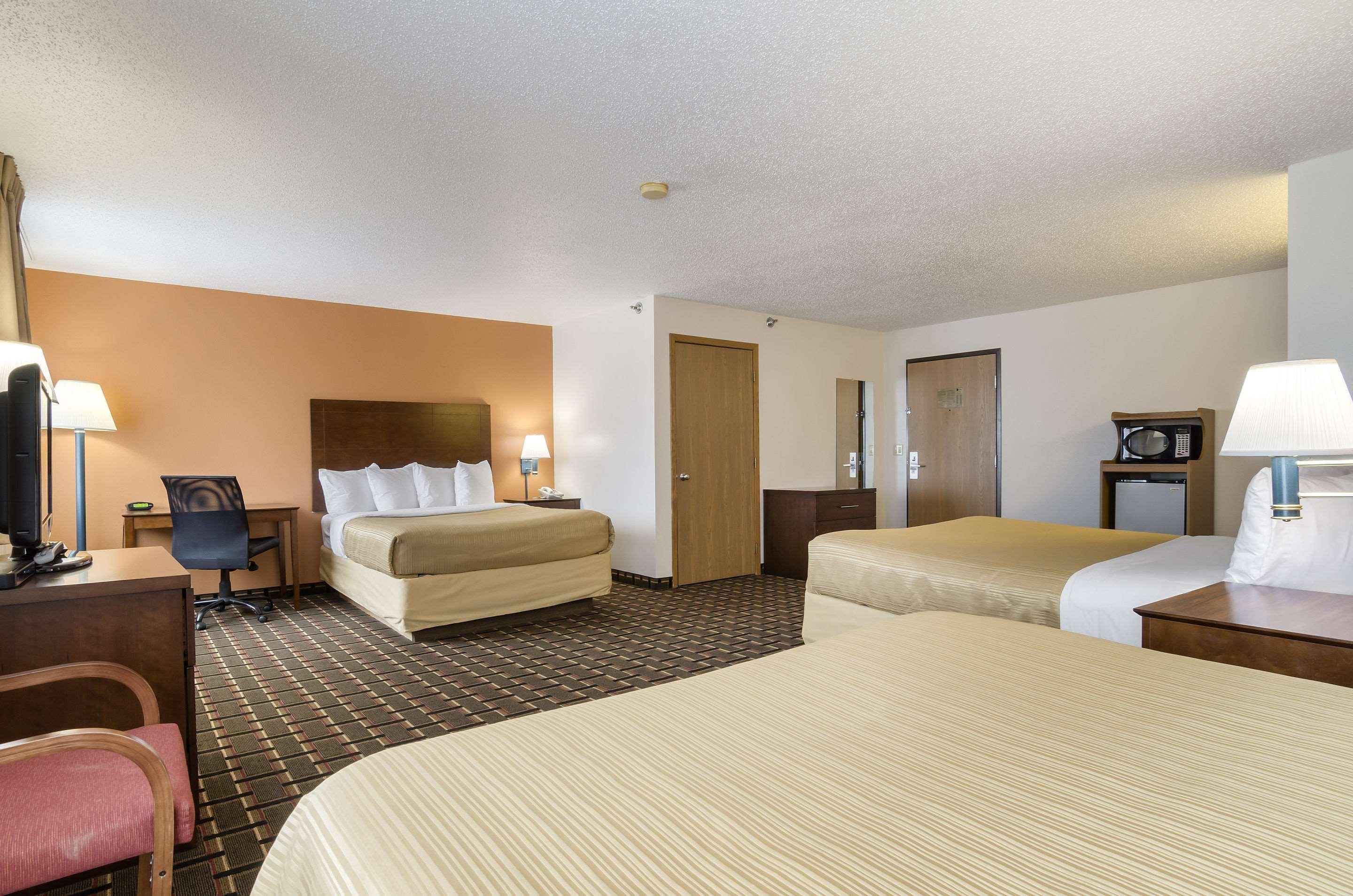 Quality Inn Osceola Exterior photo